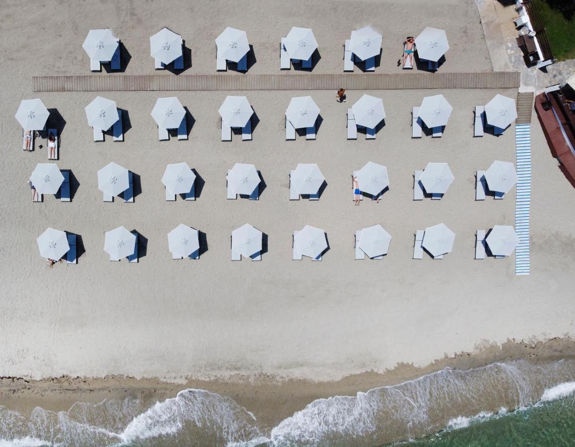 Hotel Golden Sun Néa Meságkala Bagian luar foto