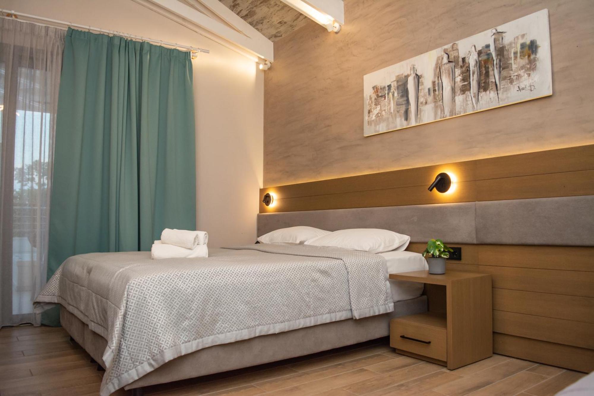 Hotel Golden Sun Néa Meságkala Bagian luar foto